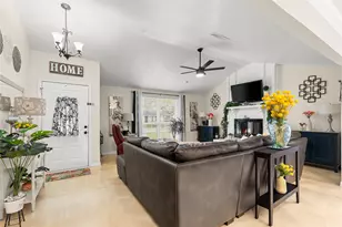 1813 Cripple Creek Dr, Garland, TX 75041 - Photo 7