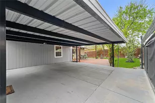 1813 Cripple Creek Dr, Garland, TX 75041 - Photo 33