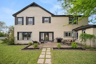 327 N Ponsard St, Troup, TX 75789 - Photo 33