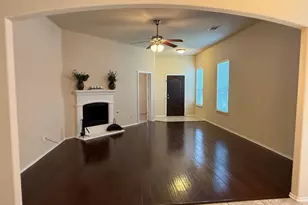 313 Cherry Spring Dr, McKinney, TX 75072 - Photo 3