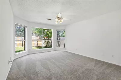 2082 Sailmaker Court, Lewisville, TX 75067 - Photo 9