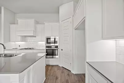 1502 Red Clover Avenue, Van Alstyne, TX 75495 - Photo 9