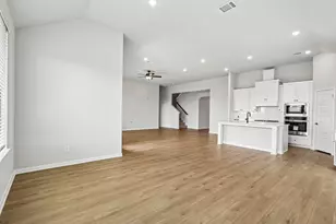 1502 Red Clover Ave, Van Alstyne, TX 75495 - Photo 9