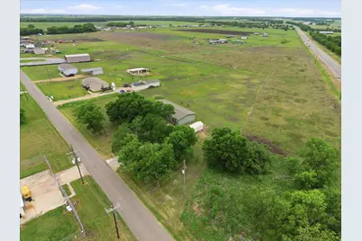 8645 County Road 1143, Celeste, TX 75423 - Photo 27