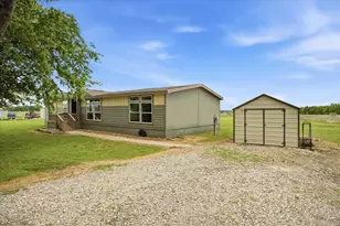 8645 Co Rd 1143, Celeste, TX 75423 - Photo 1