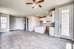 641 Hutchinson Ln, Lewisville, TX 75077 - Photo 5