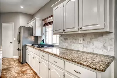 5421 N Briar Ridge Circle, McKinney, TX 75072 - Photo 13