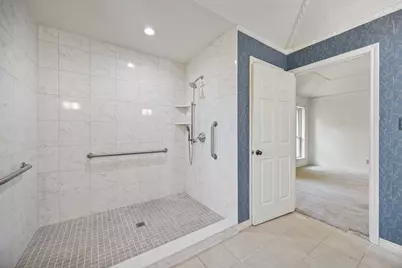 2106 Meadowview Circle, Garland, TX 75043 - Photo 23