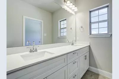 572 Hutchinson Lane, Lewisville, TX 75077 - Photo 13