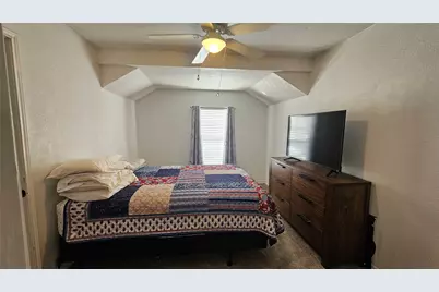 2835 Aster Street, Dallas, TX 75211 - Photo 15