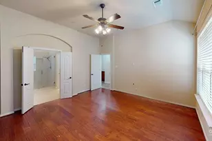 4233 Swan Forest Dr, Carrollton, TX 75010 - Photo 9