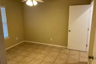 104 4th St, Glen Rose, TX 76043 - Photo 11