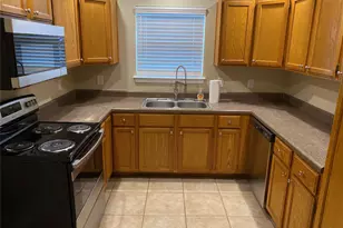 104 4th St, Glen Rose, TX 76043 - Photo 7