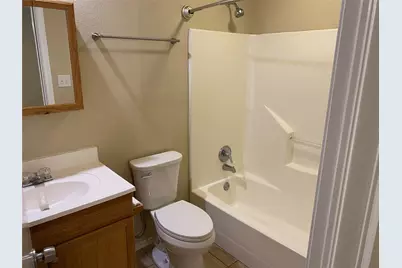 104 4th Street, Glen Rose, TX 76043 - Photo 15