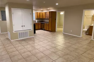 104 4th St, Glen Rose, TX 76043 - Photo 9