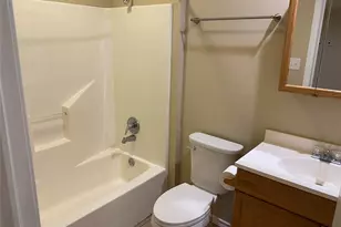 104 4th St, Glen Rose, TX 76043 - Photo 13