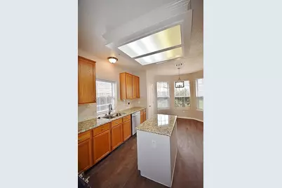 1402 Lost Creek Drive, DeSoto, TX 75115 - Photo 7