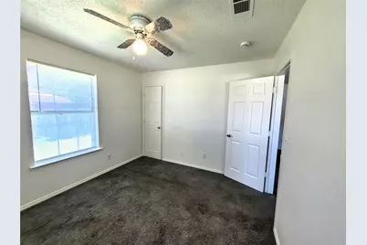 651 Meadow Park Drive, White Settlement, TX 76108 - Photo 17