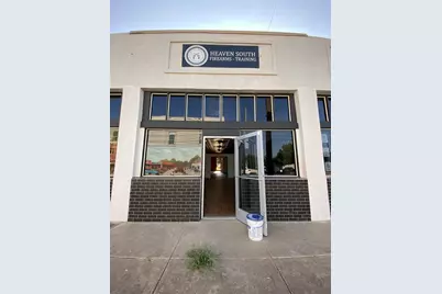 215 N Pearl Street, Trenton, TX 75490 - Photo 1