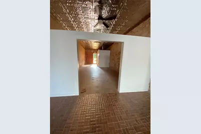 215 N Pearl Street, Trenton, TX 75490 - Photo 9