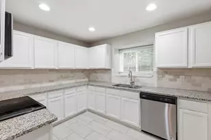 1638 Sunswept Terrace, Lewisville, TX 75077 - Photo 9