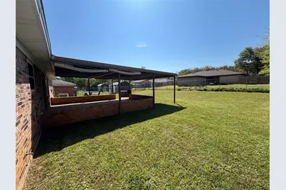 132 Columbia, Palestine, TX 75803 - Photo 23