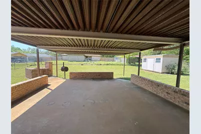 132 Columbia, Palestine, TX 75803 - Photo 25