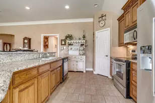 3901 Bonita Ct, Granbury, TX 76049 - Photo 15