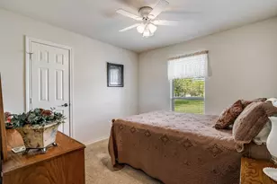 3901 Bonita Ct, Granbury, TX 76049 - Photo 23