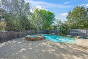 933 Oatlands Pl, Burleson, TX 76028 - Photo 31