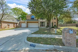 933 Oatlands Pl, Burleson, TX 76028 - Photo 3