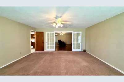 2050 Griffith Avenue, Terrell, TX 75160 - Photo 11