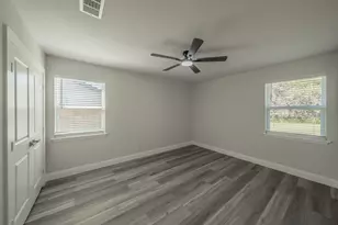 217 Cooper Dr, Hurst, TX 76053 - Photo 23