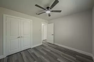 217 Cooper Dr, Hurst, TX 76053 - Photo 21