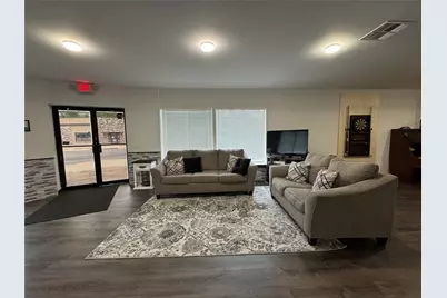 1634 Clarksville Street, Paris, TX 75460 - Photo 3