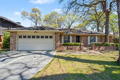 5603 Louise Way Drive, Arlington, TX 76017 - Photo 1