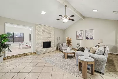 5603 Louise Way Drive, Arlington, TX 76017 - Photo 7