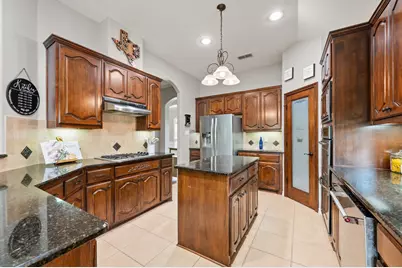 11712 Wolfcreek Lane, Fort Worth, TX 76244 - Photo 7