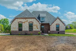 26 Kentucky Ct, Van Alstyne, TX 75495 - Photo 1