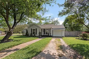 401 Elizabeth St, Terrell, TX 75160 - Photo 1