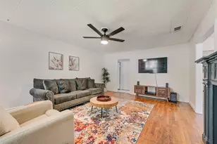 401 Elizabeth St, Terrell, TX 75160 - Photo 3