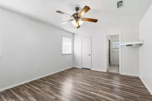 125 N Jessup St, Alvarado, TX 76009 - Photo 13