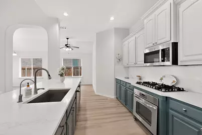 2405 Hammock Lake Drive, Little Elm, TX 75068 - Photo 11