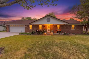 604 E Fm 272, Celeste, TX 75423 - Photo 1