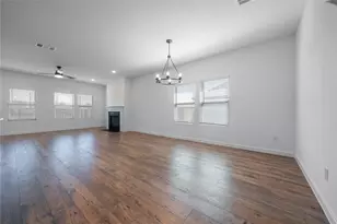 2217 Maple Ridge Dr, Van Alstyne, TX 75495 - Photo 11