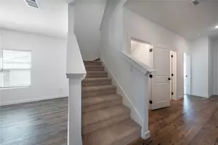 2217 Maple Ridge Dr, Van Alstyne, TX 75495 - Photo 5