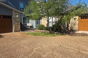 568 Harbor Cir, Azle, TX 76020 - Photo 3