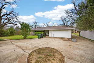 2907 Glasgow Dr, Arlington, TX 76015 - Photo 19