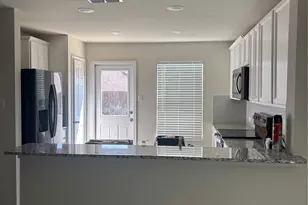 1103 Castroville Dr, Forney, TX 75126 - Photo 9