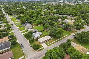 729 Hettie St, Denton, TX 76209 - Photo 15